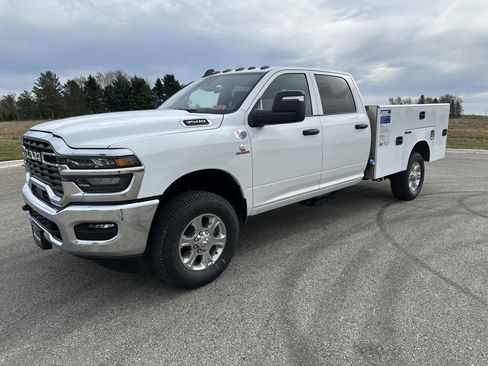 New 2026 RAM 3500 Tradesman w/ Chrome Appearance Group image 14