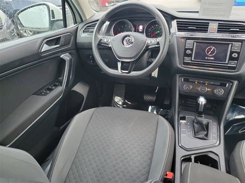 Certified 2021 Volkswagen Tiguan S image 10