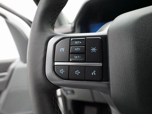 Used 2025 Ford F150 XLT w/ Equipment Group 301A Standard image 16