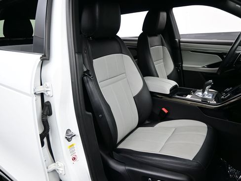 Used 2023 Land Rover Range Rover Evoque R-Dynamic S AWD/4WD image 14
