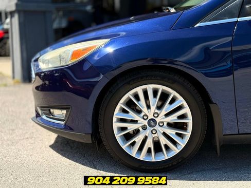 Used 2016 Ford Focus Titanium w/ Exterior Protection Package FWD image 14