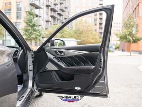 Used 2018 INFINITI Q50 Red Sport 400 w/ Sensory Package (Sport) image 42