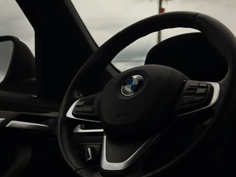 Used 2017 BMW X1 xDrive28i AWD/4WD image 29