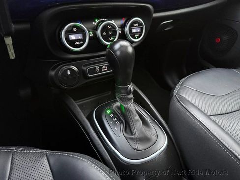 Used 2020 FIAT 500L Lounge w/ Graphite Edition image 17