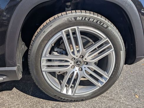 Certified 2022 Mercedes-Benz GLS 450 4MATIC image 21