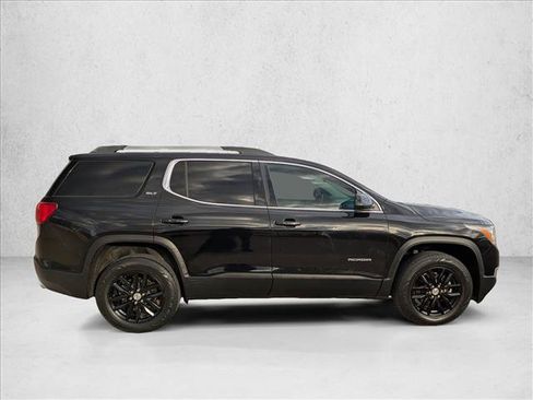 Used 2019 GMC Acadia SLT w/ LPO, Floor Liner Package image 4