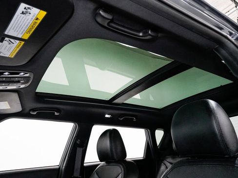 Used 2015 Kia Soul ! w/ Sun & Sound Package image 9