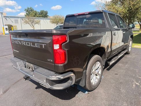 Used 2021 Chevrolet Silverado 1500 LTZ AWD/4WD image 3