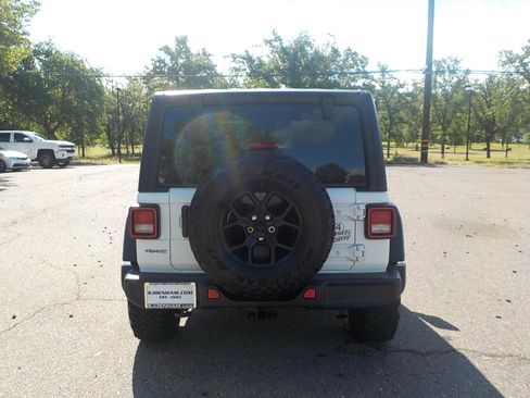 Certified 2025 Jeep Wrangler Unlimited Sport S 4xe AWD/4WD image 5