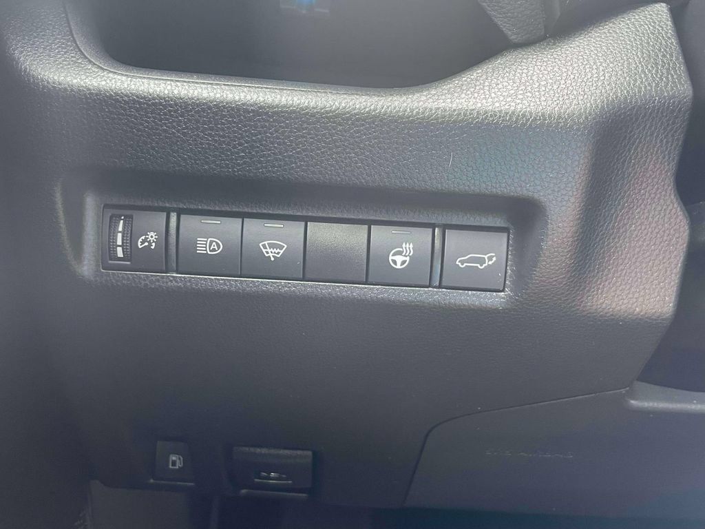 Used 2024 Honda CR-V Sport image 22