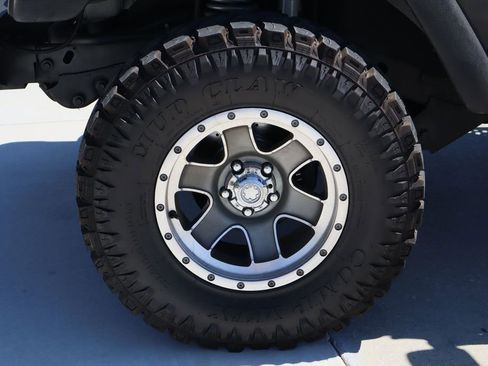 Used 2006 Jeep Wrangler Unlimited image 26