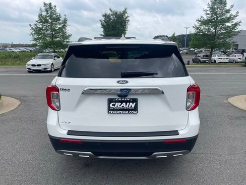 Used 2023 Ford Explorer XLT w/ Equipment Group 202A RWD image 6