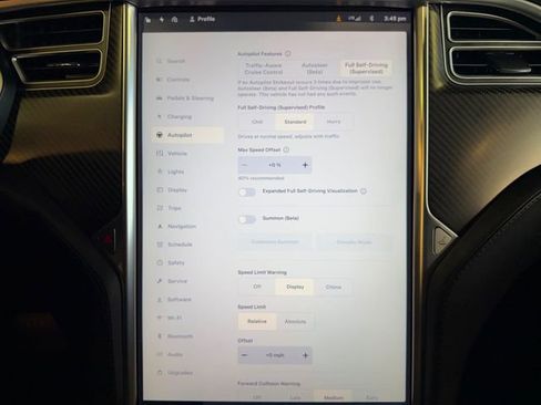 Used 2017 Tesla Model S 75D image 28