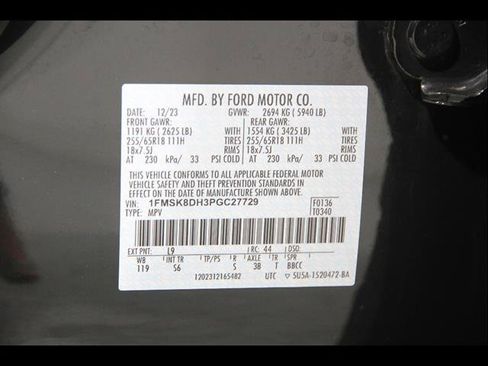 Certified 2023 Ford Explorer XLT w/ Equipment Group 202A AWD/4WD image 21