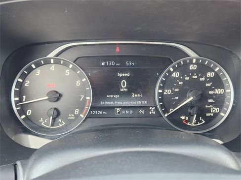 Used 2024 Nissan Frontier SV image 39