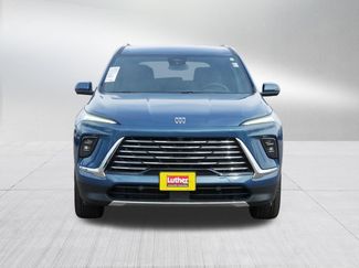 Used 2025 Buick Enclave Preferred video 2