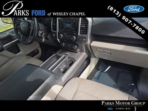 Used 2015 Ford F150 XLT w/ Equipment Group 302A Luxury image 10