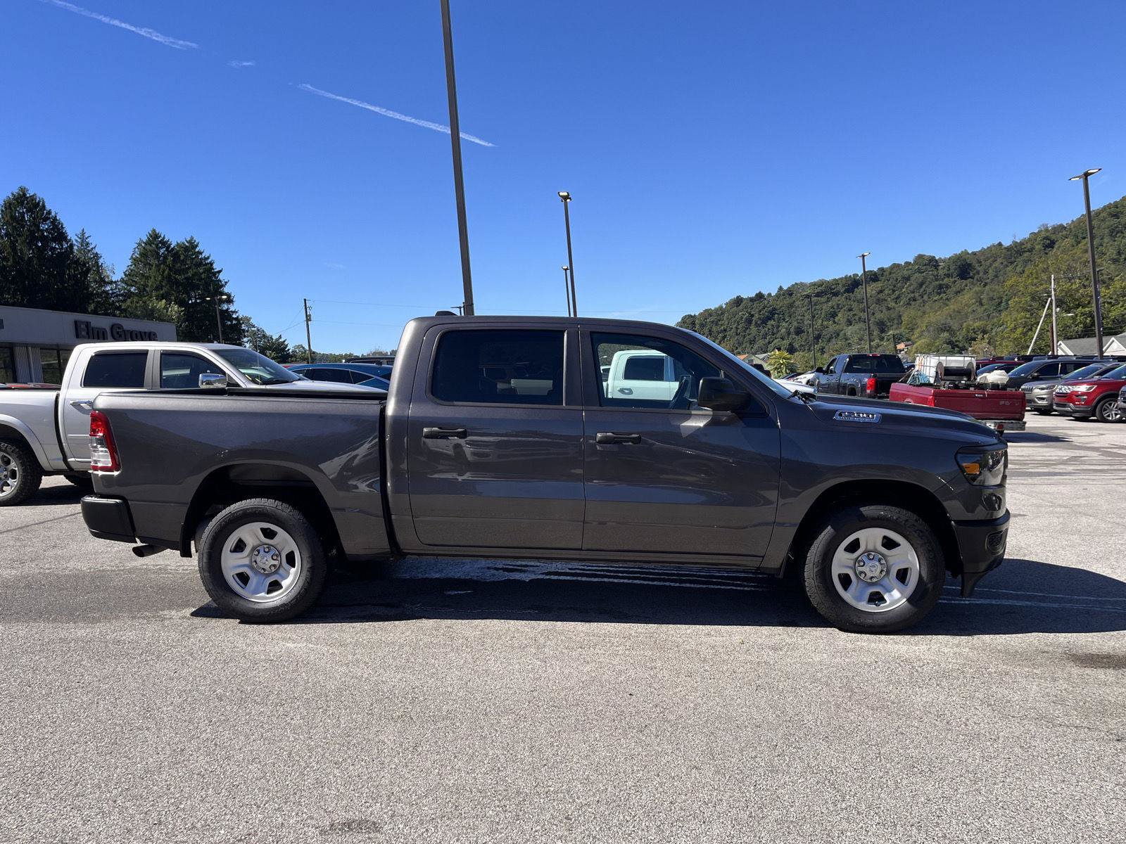 Used 2023 RAM 1500 Tradesman AWD/4WD image 11