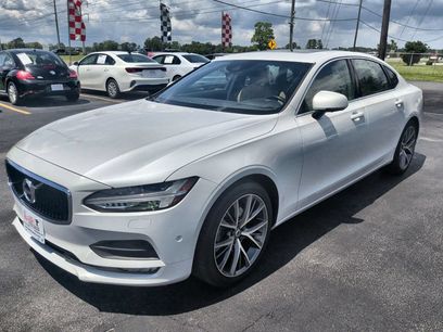 Used 2018 Volvo S90 T5 Momentum w/ Convenience Package