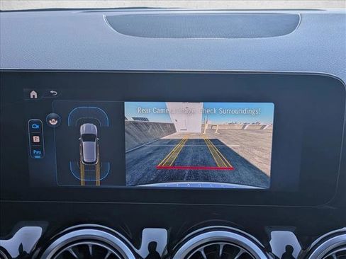 Certified 2025 Mercedes-Benz GLA 250 image 13