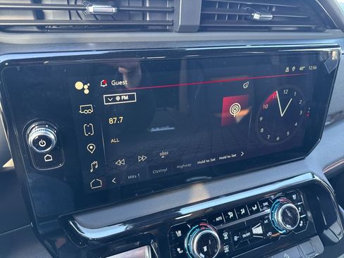 New 2026 GMC Sierra 2500 AT4 w/ AT4 Premium Plus Package image 12