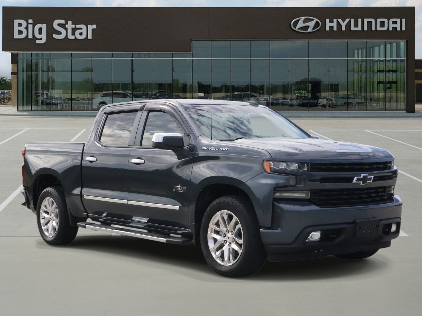 Used 2020 Chevrolet Silverado 1500 RST w/ Texas Edition RWD image 6