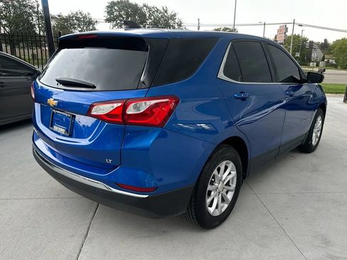 Used 2019 Chevrolet Equinox LT FWD image 4