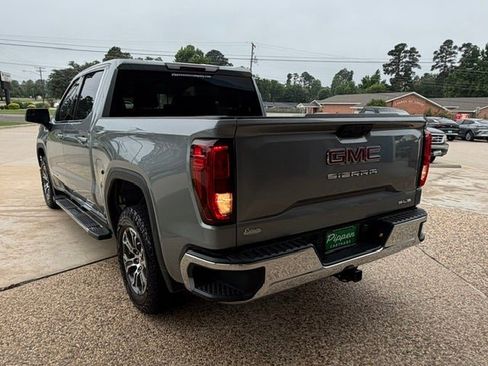 Certified 2023 GMC Sierra 1500 SLE RWD image 6
