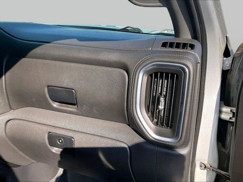 Used 2019 GMC Sierra 1500 SLT w/ SLT Premium Plus Package AWD/4WD image 16