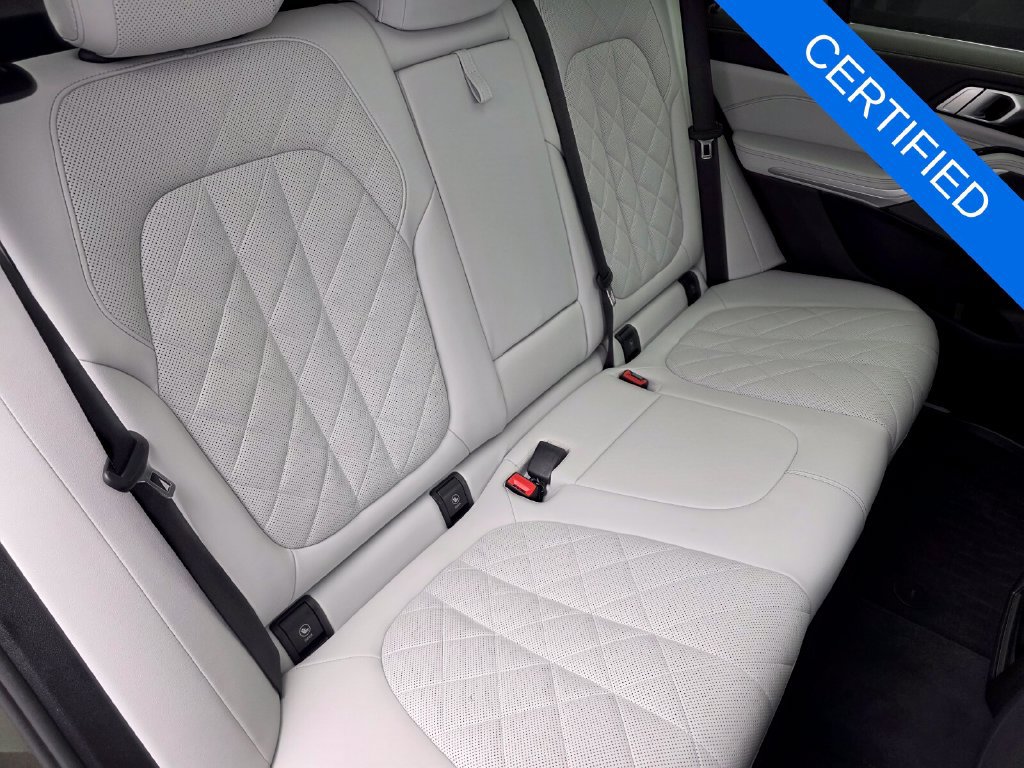 Certified 2025 BMW X5 sDrive40i w/ Premium Package RWD image 26