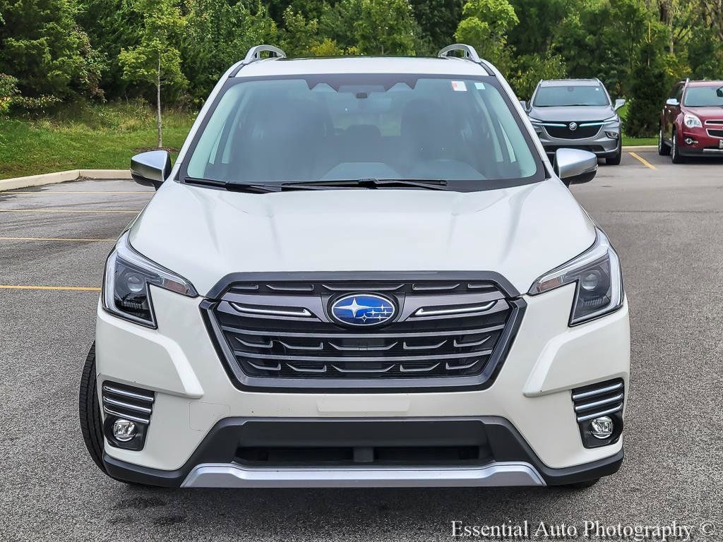 Used 2024 Subaru Forester Touring AWD/4WD image 4
