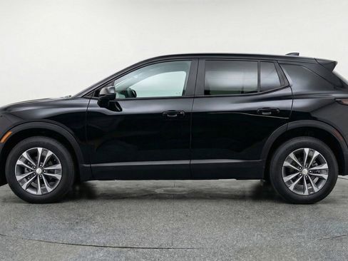 Used 2025 Chevrolet Equinox LT image 4