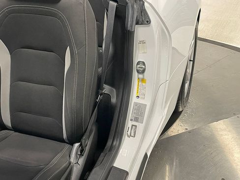 Used 2019 Chevrolet Camaro LT RWD image 70