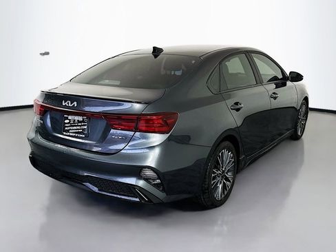 Used 2023 Kia Forte GT-Line w/ GT-Line Technology Package image 7