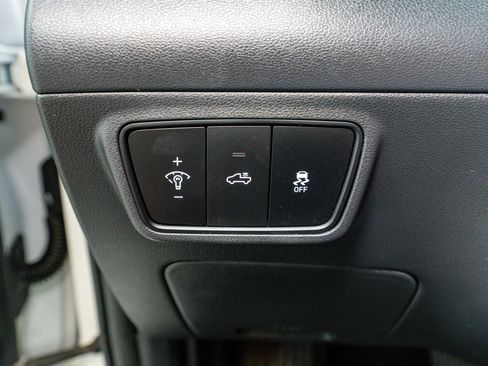 Used 2022 Hyundai Santa Cruz Limited image 36