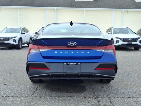 New 2026 Hyundai Elantra SEL Sport image 3