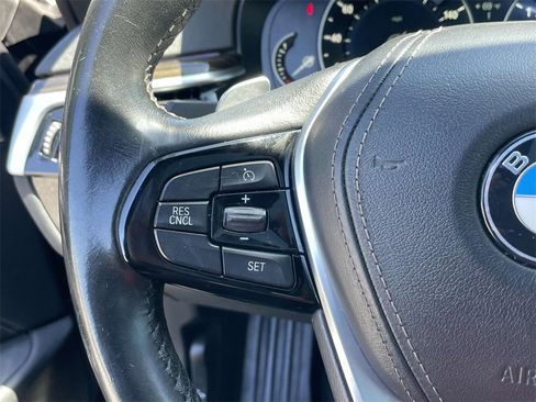 Used 2019 BMW 530i xDrive w/ Convenience Package image 21