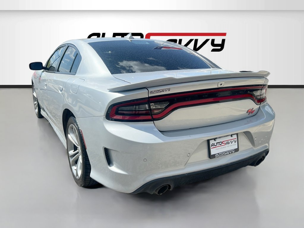 Used 2022 Dodge Charger R/T RWD image 5