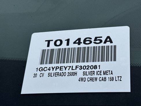 Used 2020 Chevrolet Silverado 2500 LTZ w/ LTZ Premium Package image 34