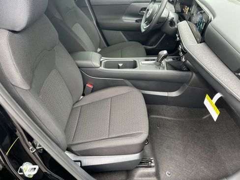 New 2026 Nissan Kicks S FWD image 11