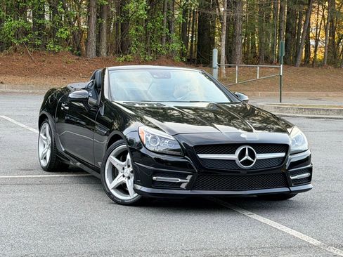 Used 2014 Mercedes-Benz SLK 250 image 5