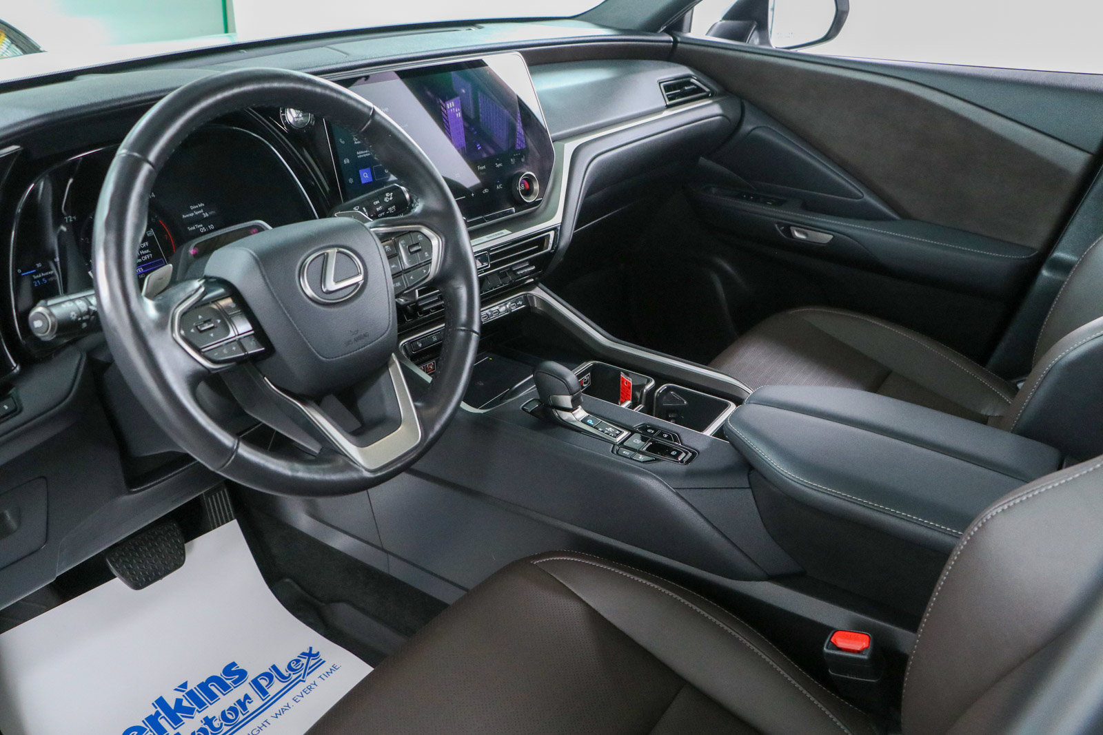 Used 2025 Lexus TX 350 AWD w/ Technology Package image 23