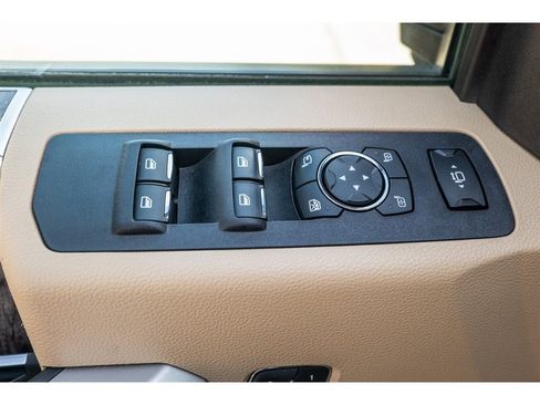 Used 2019 Ford F350 Lariat w/ Lariat Ultimate Package AWD/4WD image 20