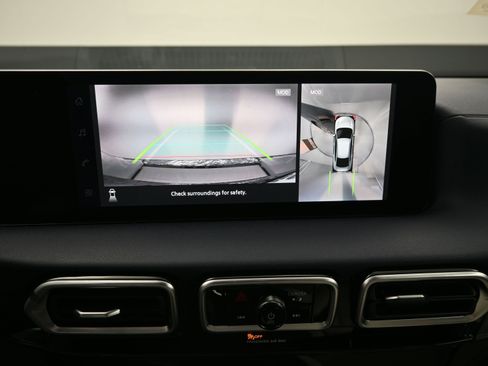 New 2026 Nissan Sentra SL FWD image 16
