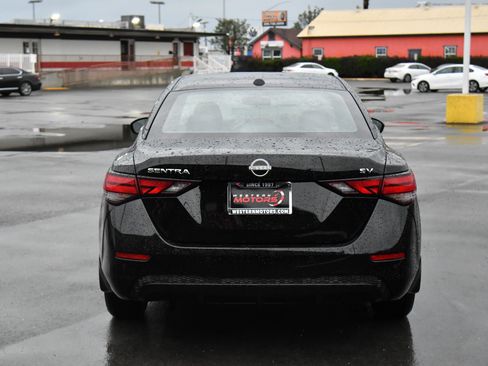 Used 2024 Nissan Sentra SV w/ All-Weather Package image 7