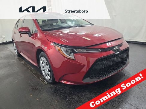 Used 2022 Toyota Corolla LE image 1
