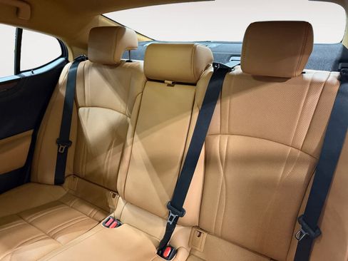 Used 2024 Lexus ES 350 w/ Luxury Package image 14