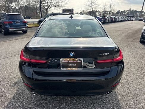 Used 2020 BMW 330i Sedan w/ Driving Assistance Package image 6