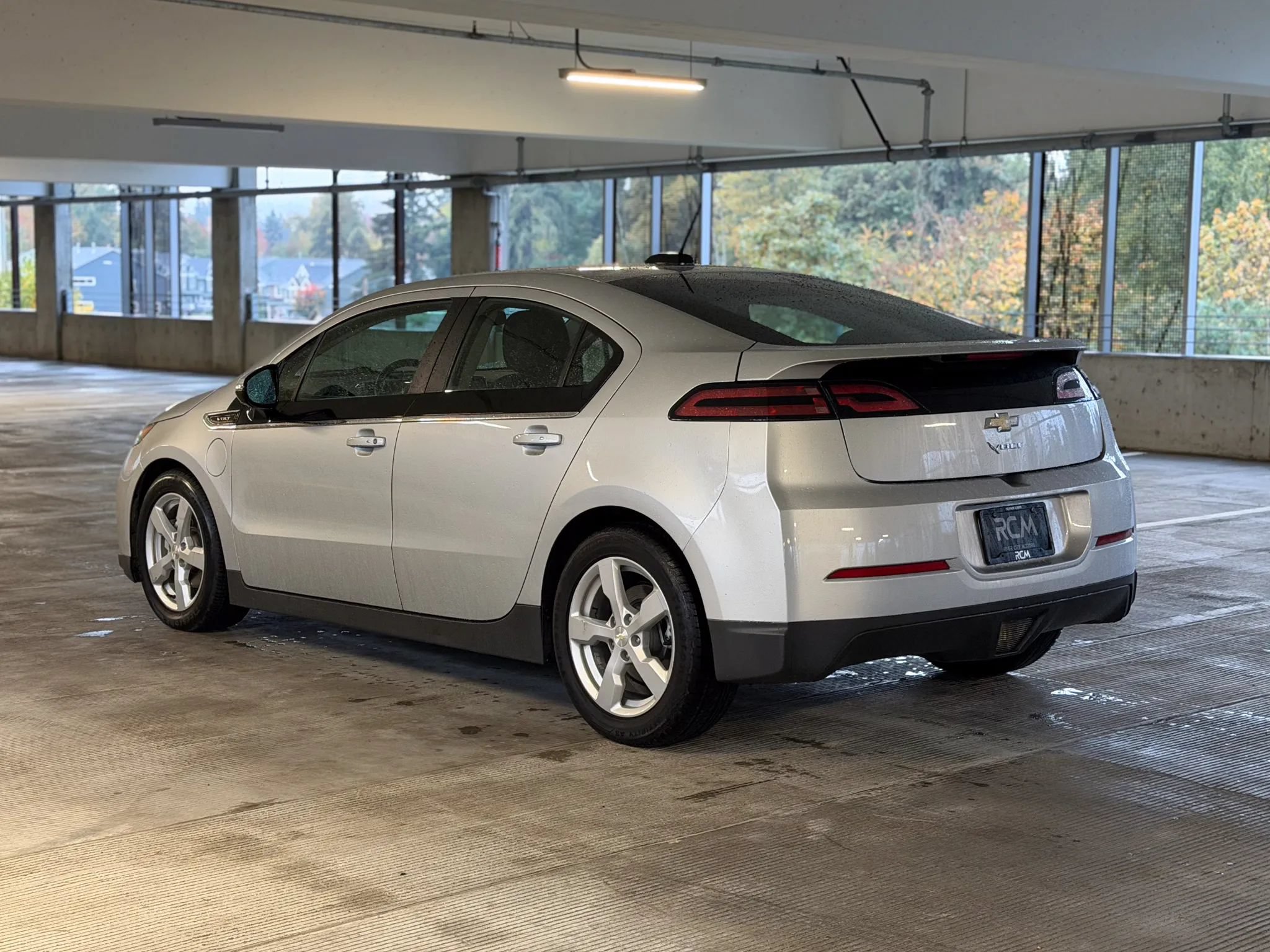 Used 2015 Chevrolet Volt FWD image 7