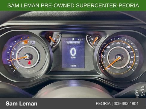 Used 2025 Jeep Wrangler Sport image 12